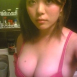 童顔で爆乳GカップのJDがシャワー後に電マで大胆オナニー♪