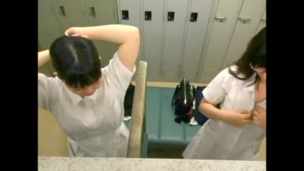 看護師着替えロッカールーム　2