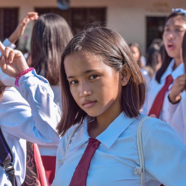 [05-01]10代の女の子と気軽に知り合える国フィリピンより低身長の幼い顔した子の画像たちをお届けします。