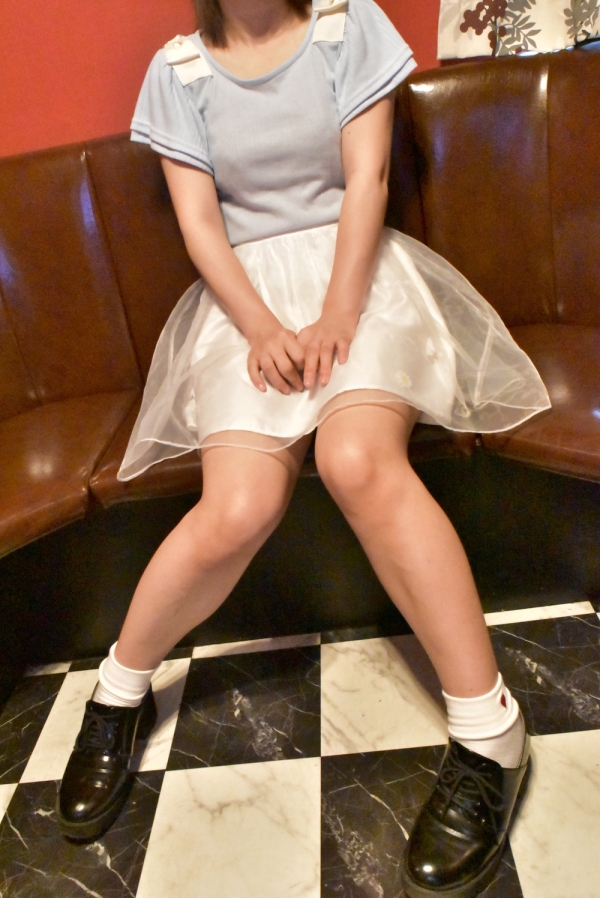 某声優にそっくり清楚系素人女子を撮影してきた