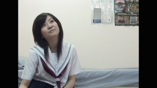 ピチピチ思春期女子校生を自宅に連れ込み隠し撮り！！性行為の一部始終を無断で流しゅつさせちゃいます… その①　色白Ｅカップ女子☆校生　ゆかこちゃん　萌えカワボイスでイキまくり！！