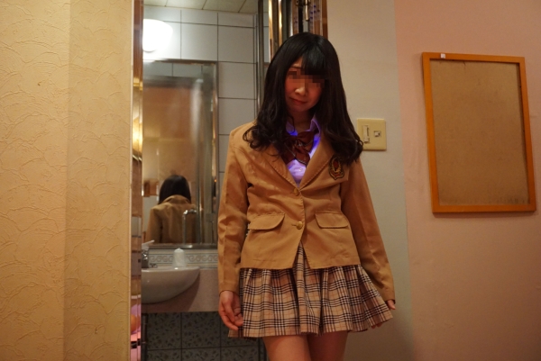 JK制服で援セックス①