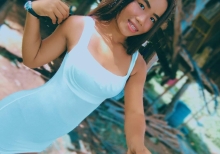 [02-07]19のPinay studentからの画像が止まらない。モデル志望の田舎娘からどんどんと送り付けられてくる画像たちをひたすら受信する2020年10月分(水着あり)