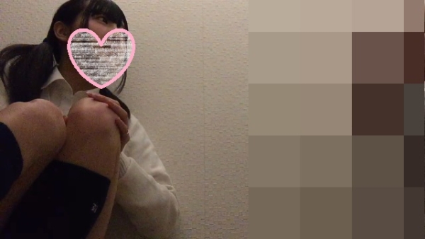 リフレ潜入　しこしこを見てくれる女子