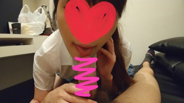絶対的制服美少女とネカフェでプチ