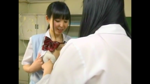 女子高校内エロ悪ふざけ　1