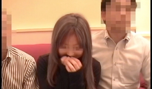 【2ショットチャット願望妻１オヤジ３】一度でいいから旦那以外のチ○ポを舐めながらマ○コを突かれてみたい件【ゆり28歳人妻】