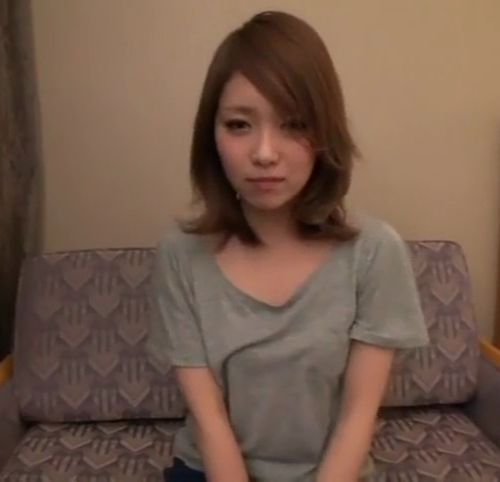 アンニュイな雰囲気がいい娘