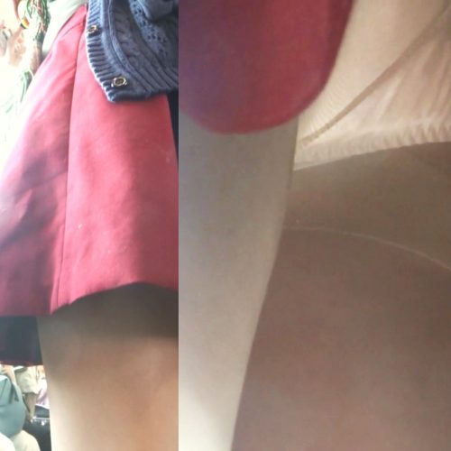 パンチラ盗撮 女子大生 赤いミニスカに白パンツ