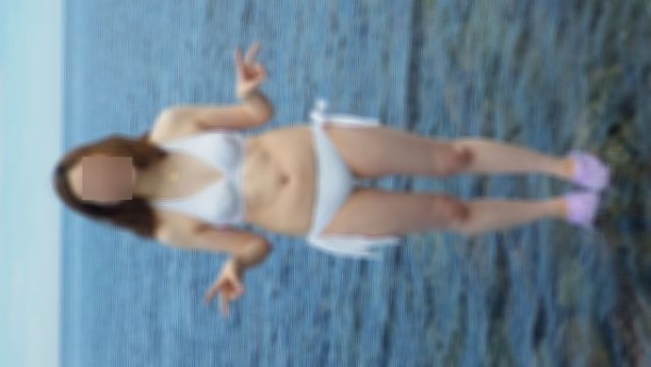 【期間限定販売】売れてます！水着フェチ必見！ 完全顔出し　素人　白ビキニ　女子大生モデル撮影１【ZIPファイル】