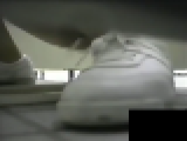 校内トイレ ２