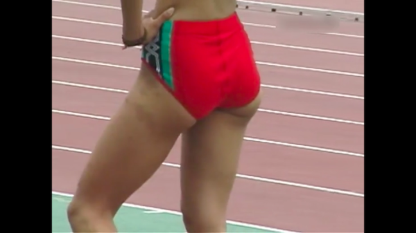 スポーツのお尻を凝視　3