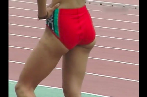 スポーツのお尻を凝視　3