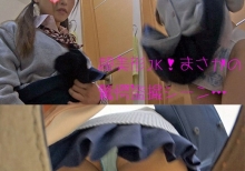 【制服巨乳JKパンチラ+まさかのト●レ盗撮のおまけ有】女友達とショッピング中のスレンダーJKの食い込みパンツ！