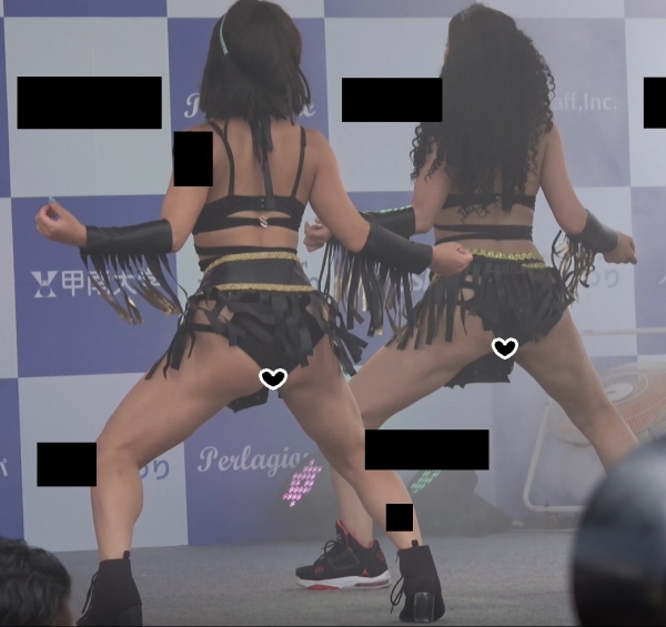 【4K高画質】ダンス２　セクシー腰振り丸見えダンス【ローアングル】