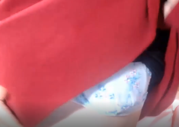 19歳JDやわらかおっぱい！ブラを鷲掴みにして自分でポロリするとこ最高～