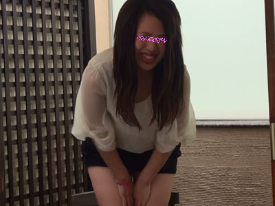 ◆フルHD 高画質 超マニアック動画◆オシッコを我慢する女の一部始終【いちか　２０歳】