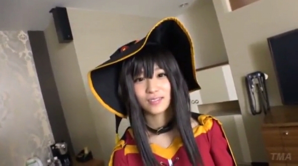 乃木坂にいそうな19才とコスプレH