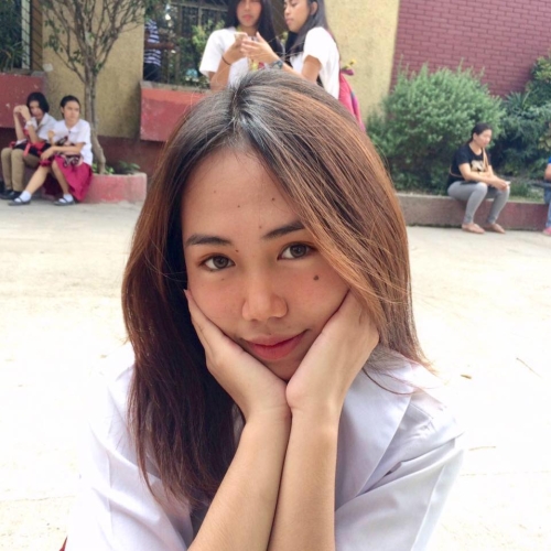 [16-01]ホクロがセクシーなPinay student(もろタイプ)のピーナには珍しい透き通る程の白い肌に触れてみたい人生です、コロナでなければ。の画像たち